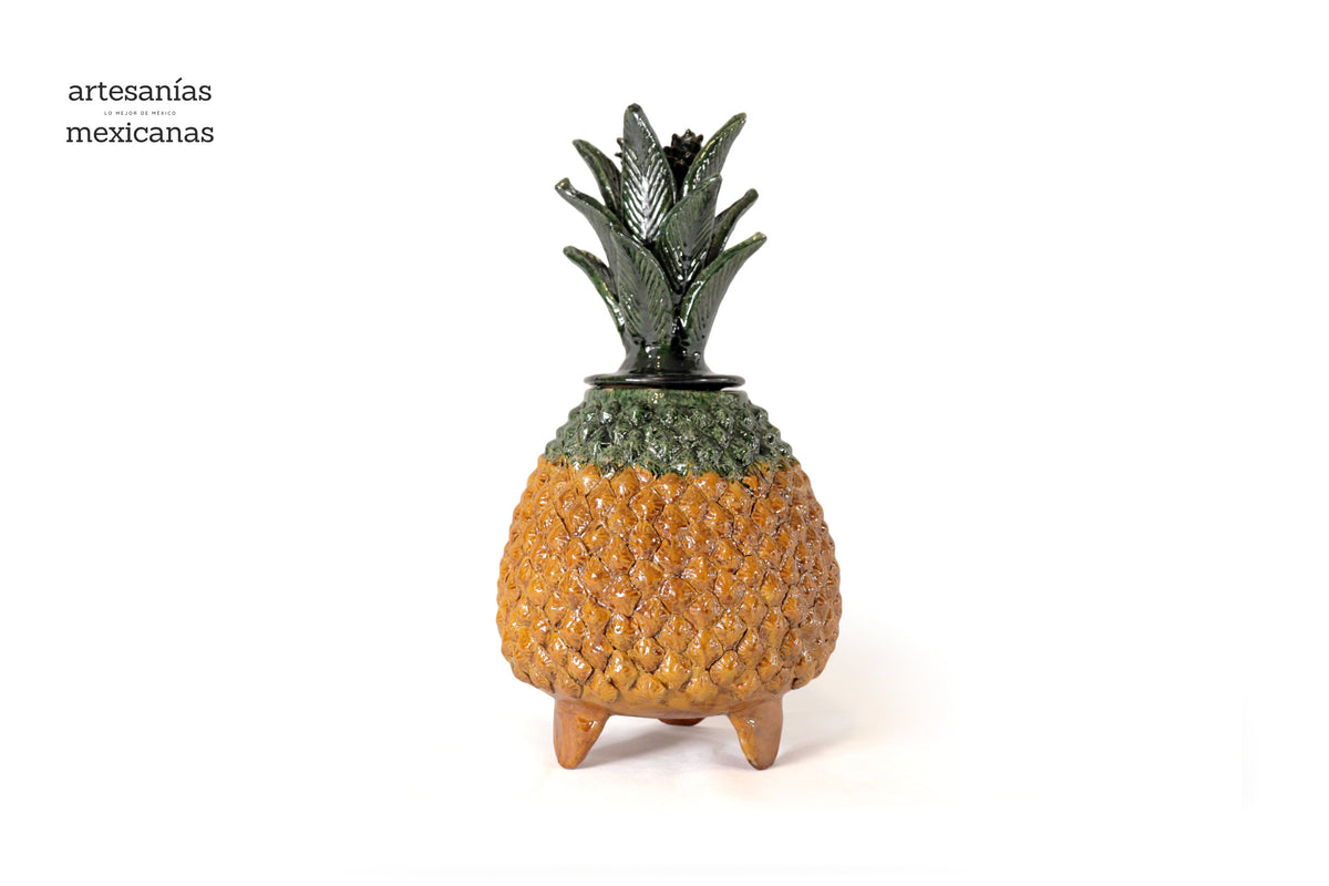 Piña michoacana de barro - Piña natural - 45 cm. 18 in.